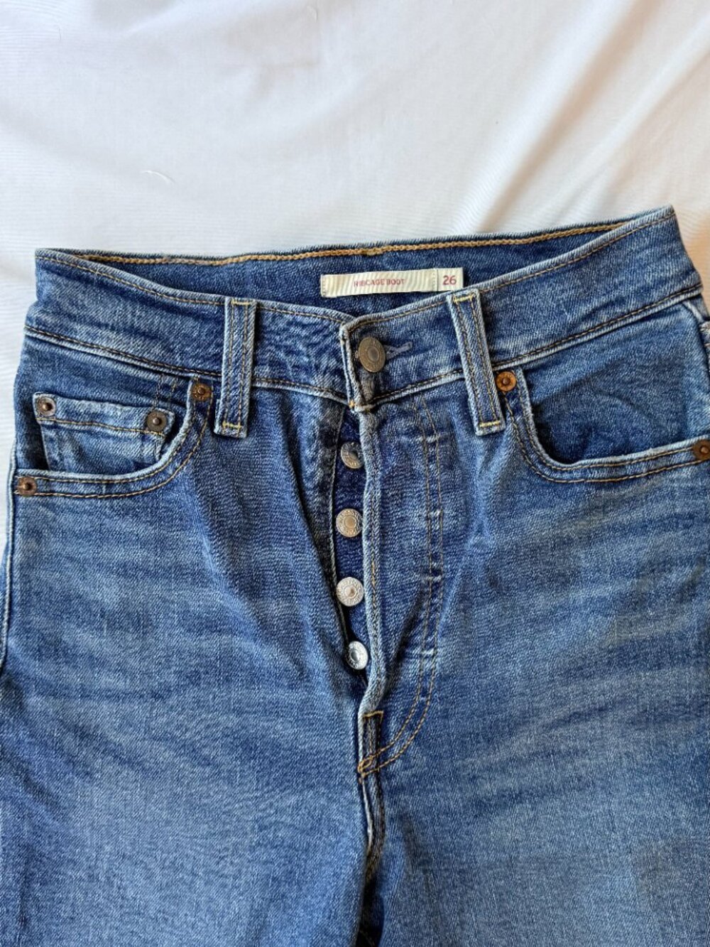 Levi’s Ribcage Boot Jeans Size 26 High Rise Button Fly Blue Denim